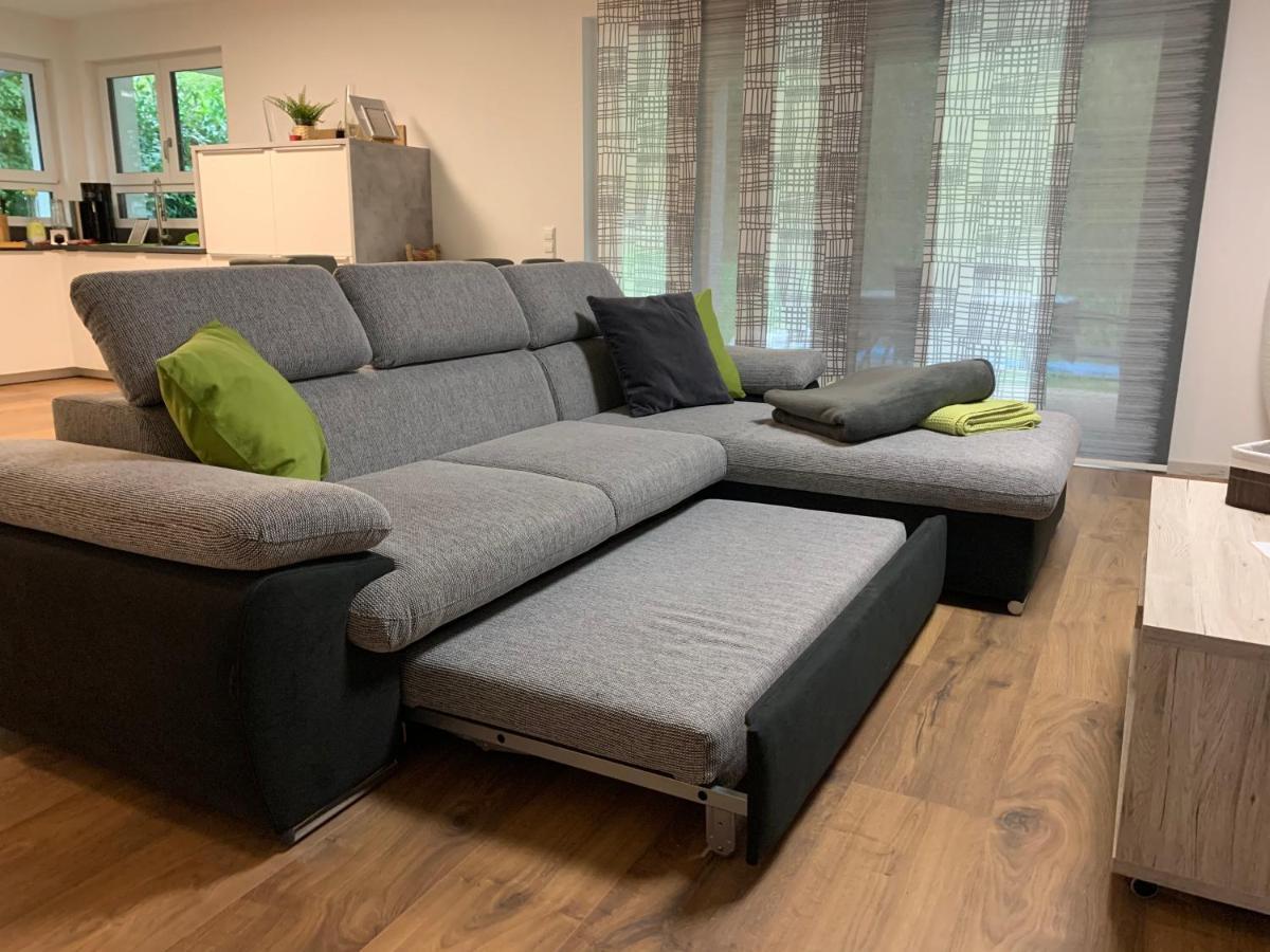 Firmen & Ferienwohnung Brecht 1 Waibstadt Exteriör bild